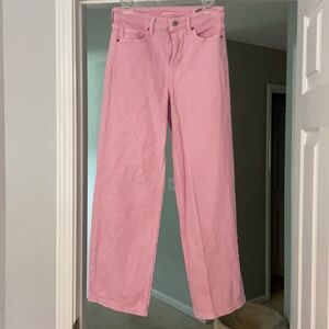 Old Navy Pink wide leg jeans. Size 2. Like news. So cute!